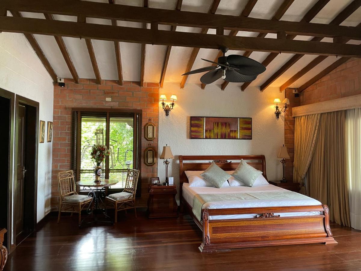 Finca Hotel Villa Camila コパカバーナ エクステリア 写真