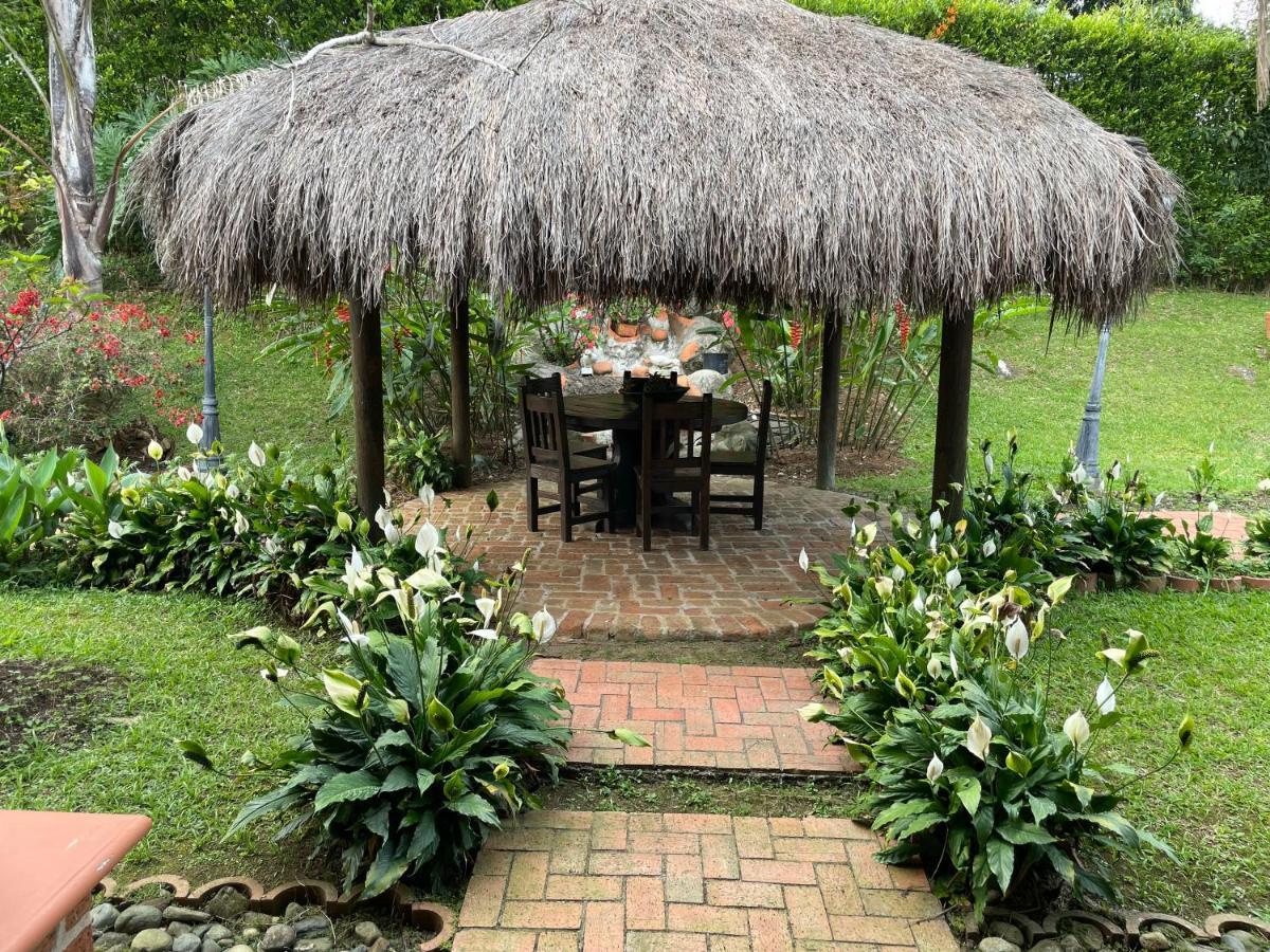 Finca Hotel Villa Camila コパカバーナ エクステリア 写真