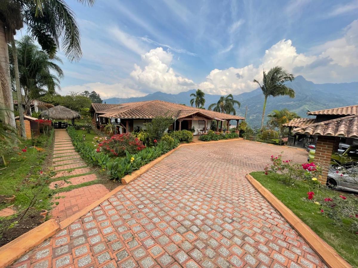 Finca Hotel Villa Camila コパカバーナ エクステリア 写真