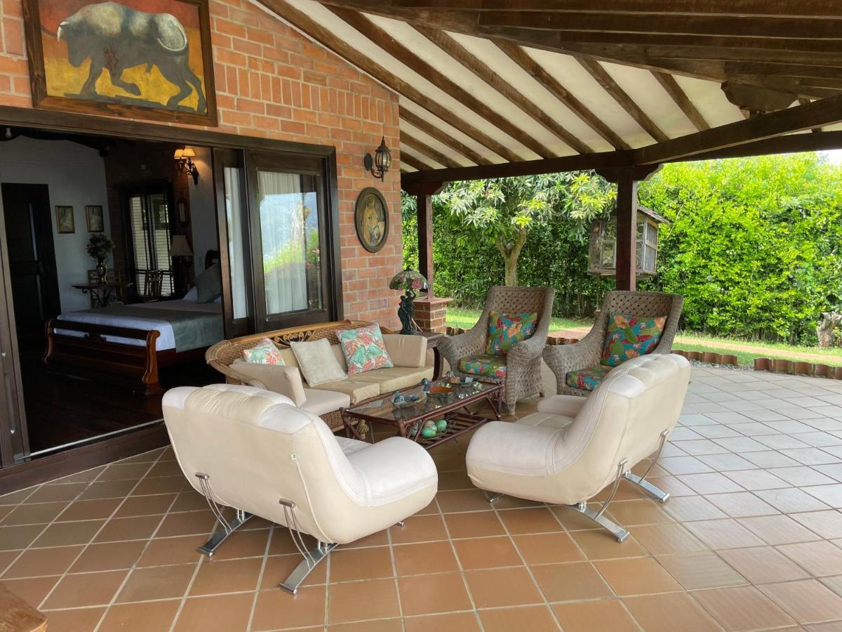 Finca Hotel Villa Camila コパカバーナ エクステリア 写真