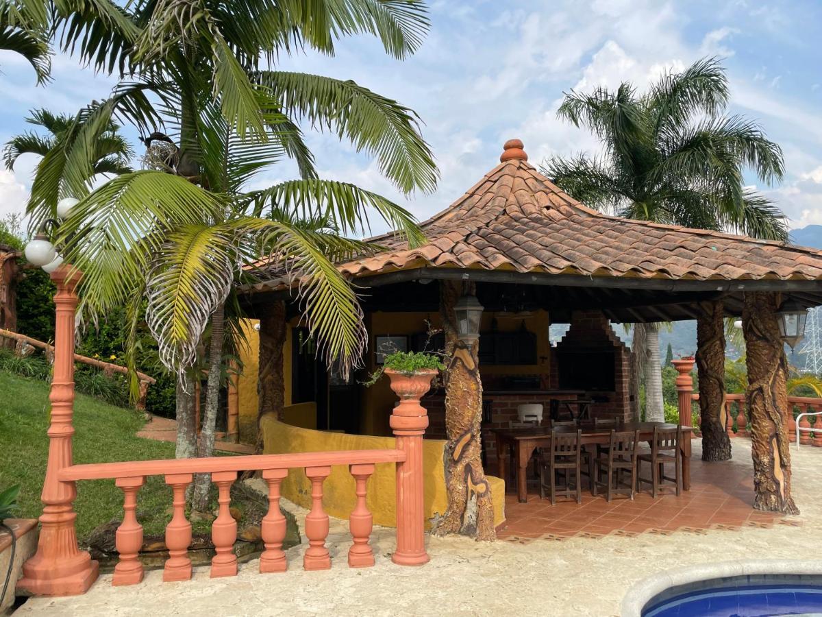 Finca Hotel Villa Camila コパカバーナ エクステリア 写真