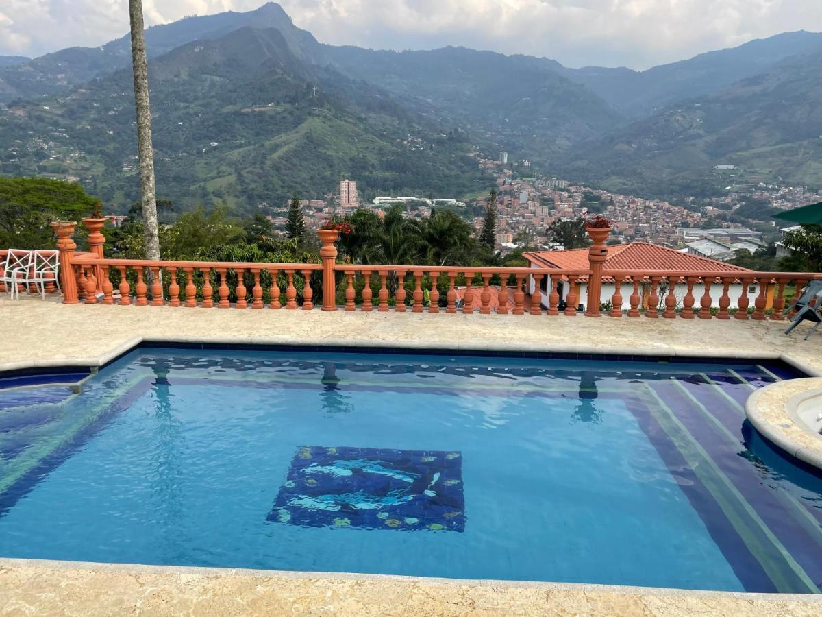 Finca Hotel Villa Camila コパカバーナ エクステリア 写真
