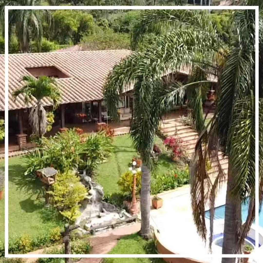 Finca Hotel Villa Camila コパカバーナ エクステリア 写真